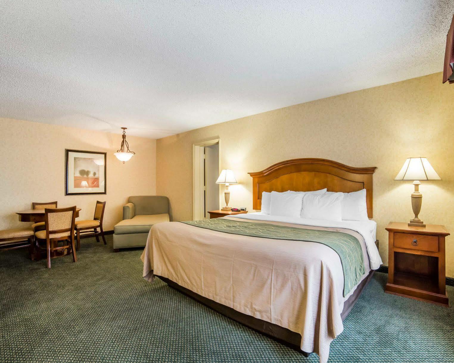 Quality Inn Big Sky Kalispell Exterior photo